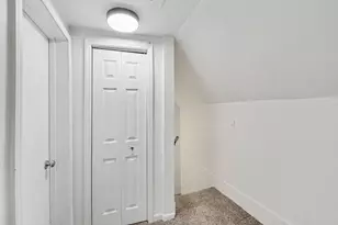 570 Valley Ave NW, Grand Rapids, MI 49504 - Photo 11