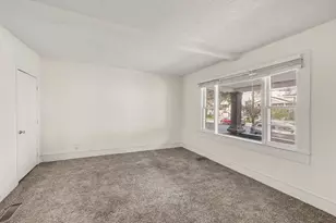 570 Valley Ave NW, Grand Rapids, MI 49504 - Photo 3