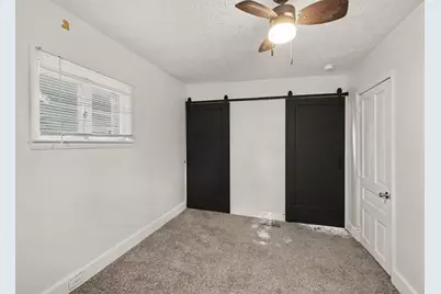570 Valley Avenue NW, Grand Rapids, MI 49504 - Photo 9
