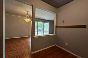 416 S Fox Hills Dr S, Bloomfield Hills, MI 48304 - Photo 3