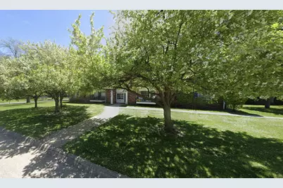 416 S Fox Hills Drive S #A-2, Bloomfield Hills, MI 48304 - Photo 13