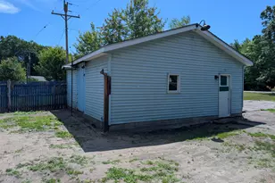 4460 W River Rd, Muskegon, MI 49445 - Photo 5