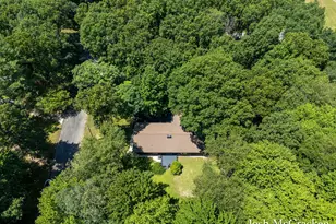 8770 Jewell NE, Comstock Park, MI 49321 - Photo 33