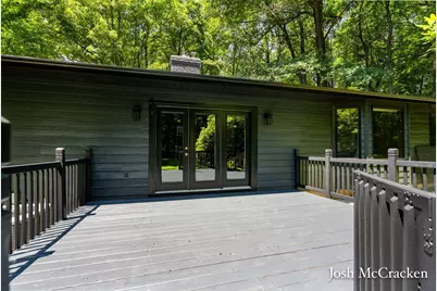 8770 Jewell NE, Comstock Park, MI 49321 - Photo 7