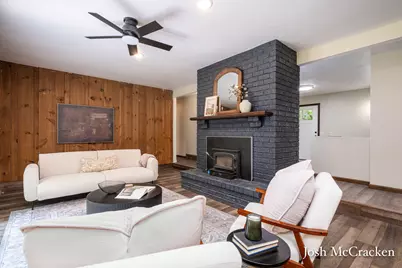 8770 Jewell NE, Comstock Park, MI 49321 - Photo 11