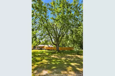 1431 Getz Road, Norton Shores, MI 49441 - Photo 11