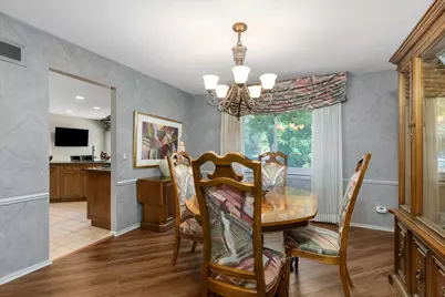 35126 Quaker Way, Farmington Hills, MI 48331 - Photo 11