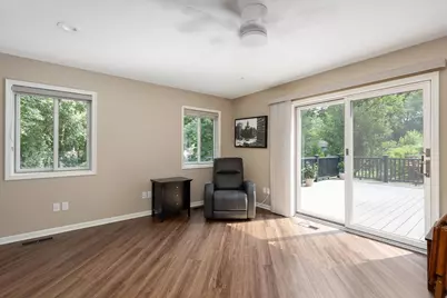 35126 Quaker Way, Farmington Hills, MI 48331 - Photo 21