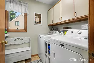 6090 Arroyo Vista Dr NE, Rockford, MI 49341 - Photo 15