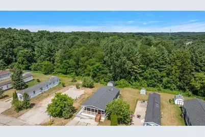 7422 Woods Edge Drive NE, Belmont, MI 49306 - Photo 15