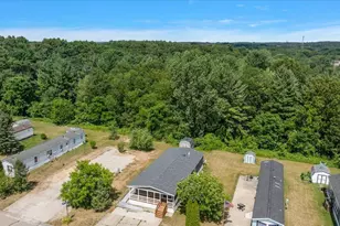 7422 Woods Edge Dr NE, Belmont, MI 49306 - Photo 15