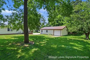 618 E Benton St, Greenville, MI 48838 - Photo 7