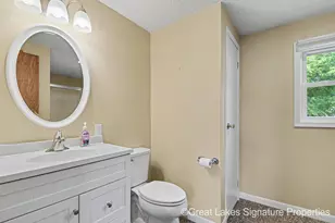 618 E Benton St, Greenville, MI 48838 - Photo 21