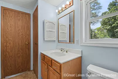 618 E Benton Street, Greenville, MI 48838 - Photo 23