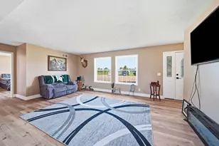 225 W Birch St, Litchfield, MI 49252 - Photo 7