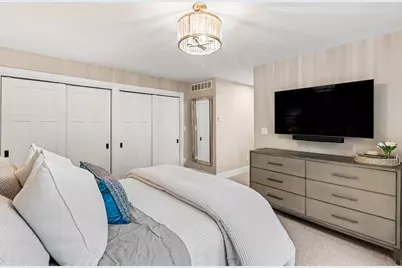 103 W Davis Avenue, Ann Arbor, MI 48103 - Photo 29