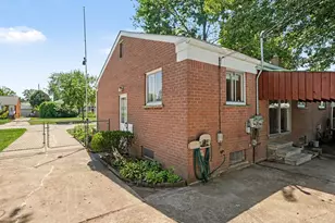 32740 Grandview Ave, Westland, MI 48186 - Photo 29