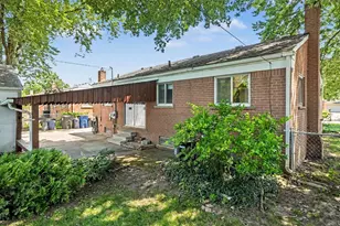 32740 Grandview Ave, Westland, MI 48186 - Photo 25