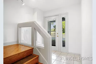 204 N Harbor Avenue #7, Grand Haven, MI 49417 - Photo 5