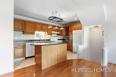 204 N Harbor Avenue #7, Grand Haven, MI 49417 - Photo 11