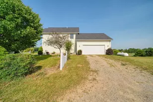 11329 Rosemary Ln, Munith, MI 49259 - Photo 49