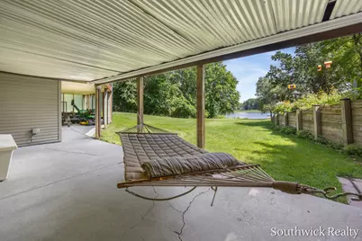 2484 Shadow Lake Court NE, Grand Rapids, MI 49505 - Photo 43