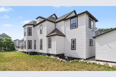 614 Fairview Avenue NE, Grand Rapids, MI 49503 - Photo 37