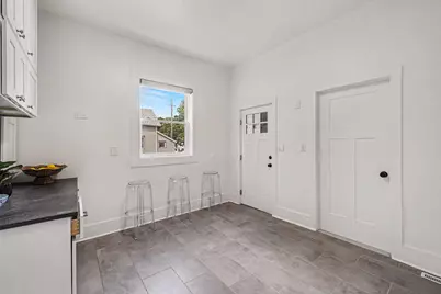 614 Fairview Avenue NE, Grand Rapids, MI 49503 - Photo 15