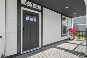 614 Fairview Ave NE, Grand Rapids, MI 49503 - Photo 3