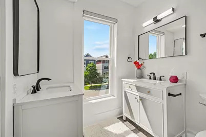 614 Fairview Avenue NE, Grand Rapids, MI 49503 - Photo 23