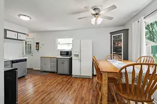 481 Argyle Crescent, Milan, MI 48160 - Photo 9