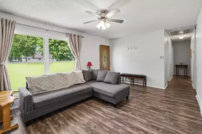 481 Argyle Crescent, Milan, MI 48160 - Photo 5