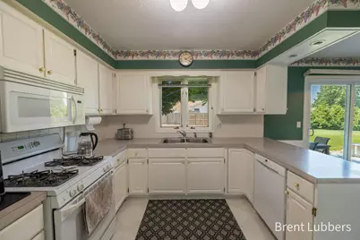 2685 E Chester Drive, Zeeland, MI 49464 - Photo 19