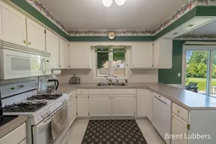 2685 E Chester Dr, Zeeland, MI 49464 - Photo 19