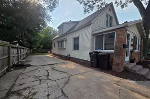 1809 Godfrey Ave SW, Wyoming, MI 49509 - Photo 37