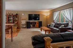 1371 Hazelwood Dr, Plainwell, MI 49080 - Photo 3