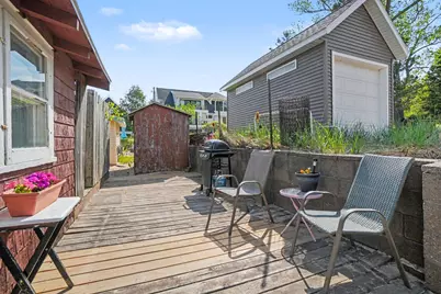 1675 Nelson Street, Muskegon, MI 49441 - Photo 23