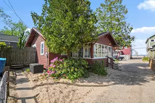 1675 Nelson St, Muskegon, MI 49441 - Photo 27