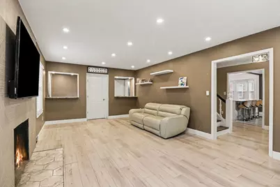 15350 Warwick Street, Detroit, MI 48223 - Photo 5