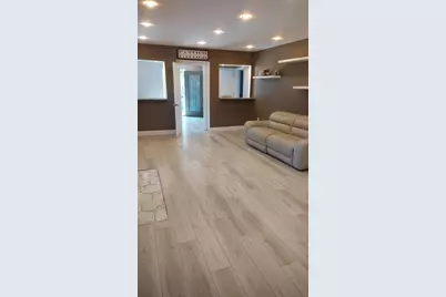 15350 Warwick Street, Detroit, MI 48223 - Photo 5