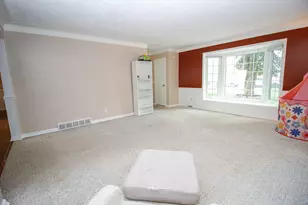 10577 S Sprinkle Rd, Vicksburg, MI 49097 - Photo 25