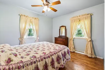 441 E Parsons Avenue, Watervliet, MI 49098 - Photo 9