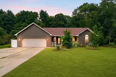 506 W Osterhout Avenue, Portage, MI 49024 - Photo 1