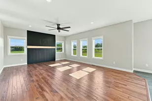 11427 Heintzelman Rd NE, Rockford, MI 49341 - Photo 9