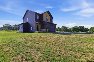 11427 Heintzelman Rd NE, Rockford, MI 49341 - Photo 3