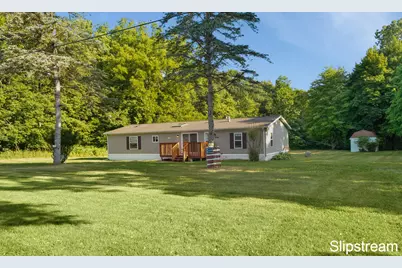 5705 E Riverside Drive, Lyons, MI 48851 - Photo 29