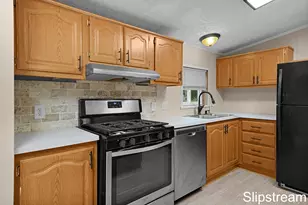 5705 E Riverside Dr, Lyons, MI 48851 - Photo 5