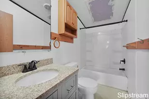 5705 E Riverside Dr, Lyons, MI 48851 - Photo 15