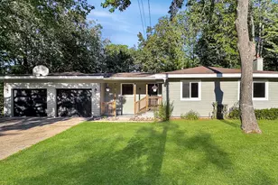 226 Seneca Pl, Cadillac, MI 49601 - Photo 1