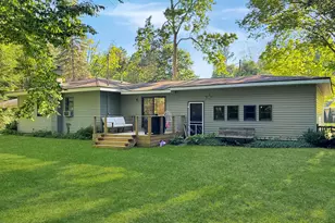 226 Seneca Pl, Cadillac, MI 49601 - Photo 37